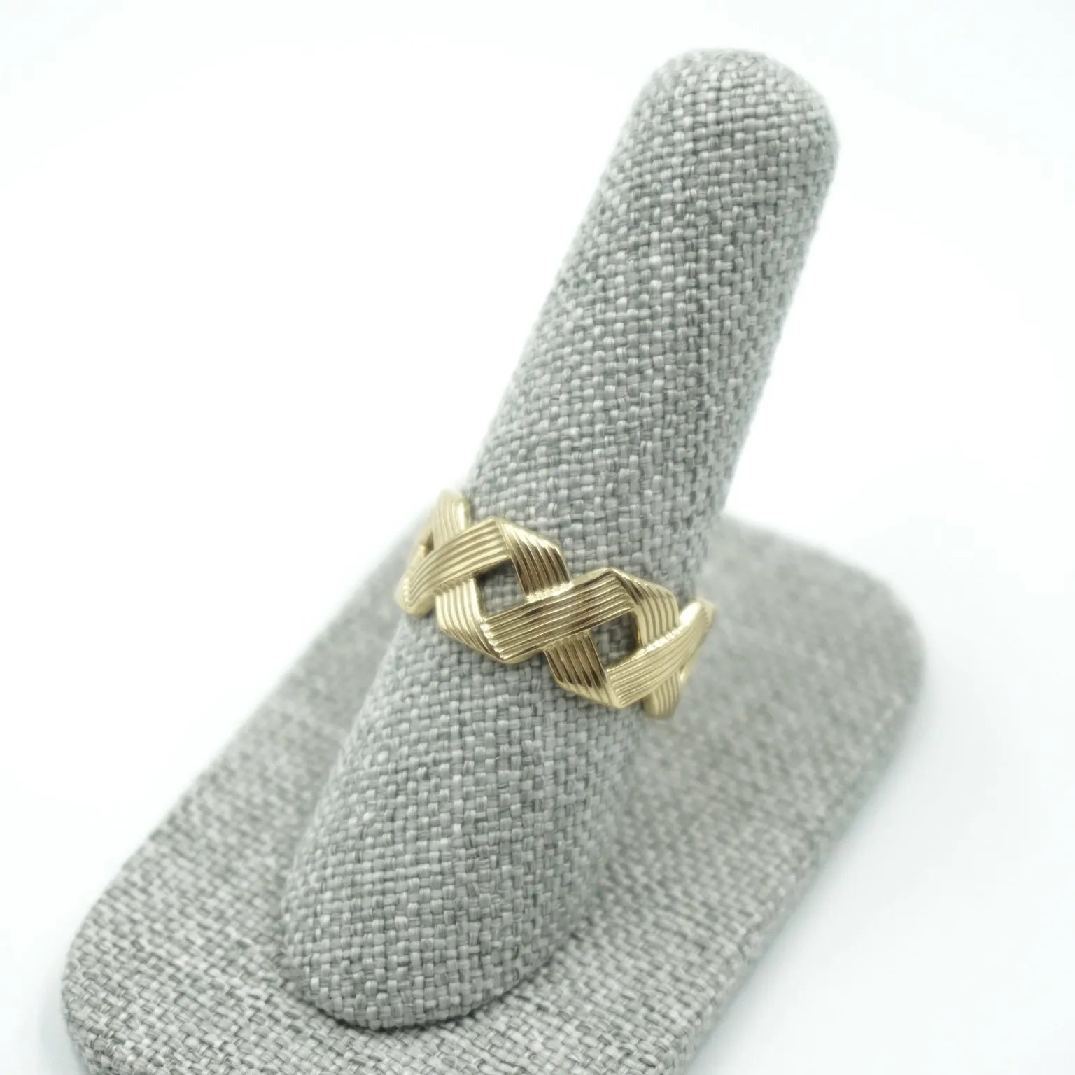 Anillo trenzado