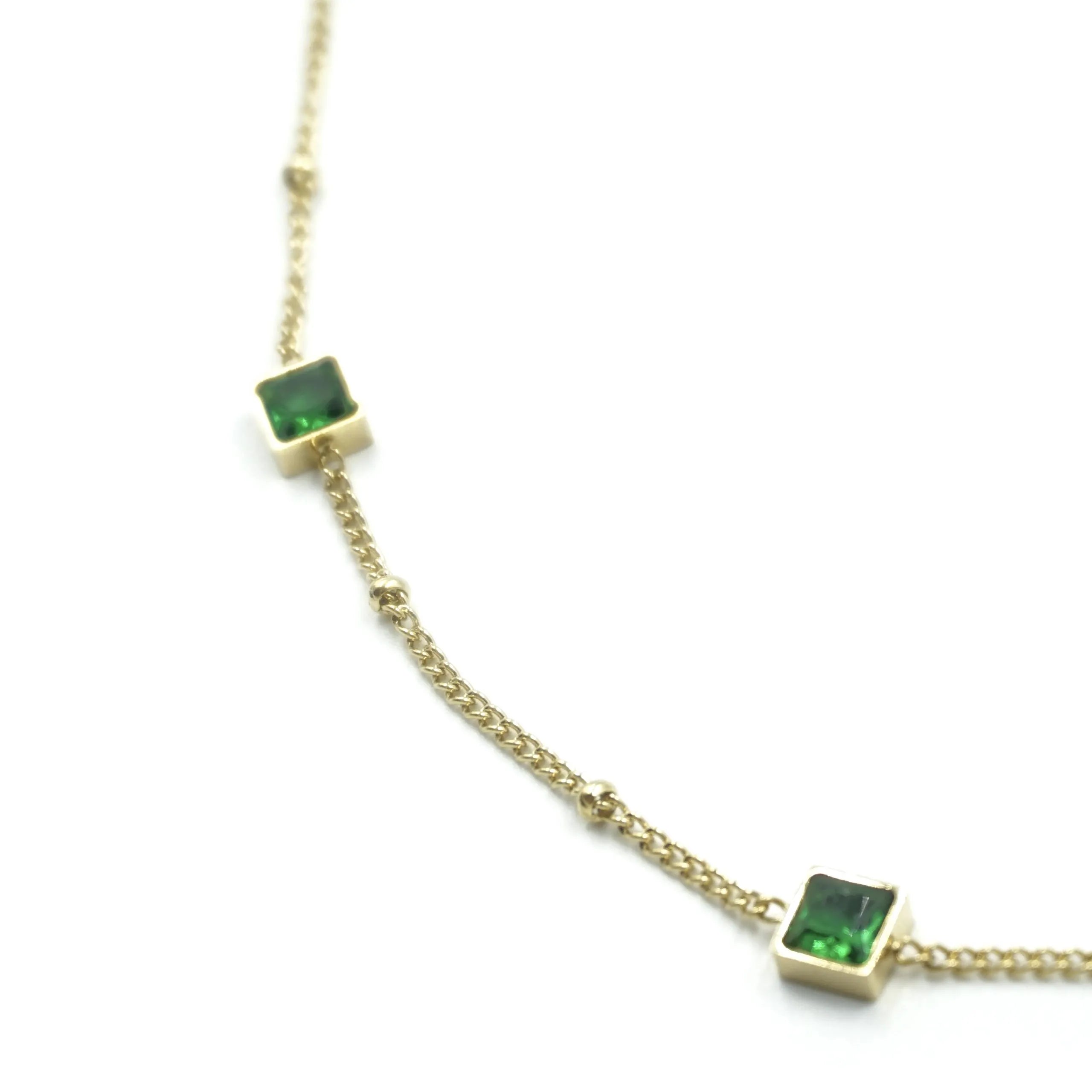 Collar esmeralda