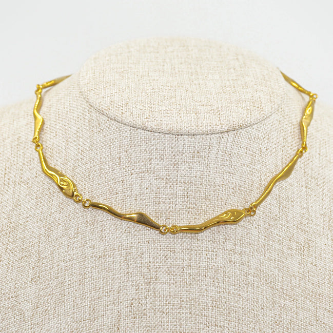Collar lava
