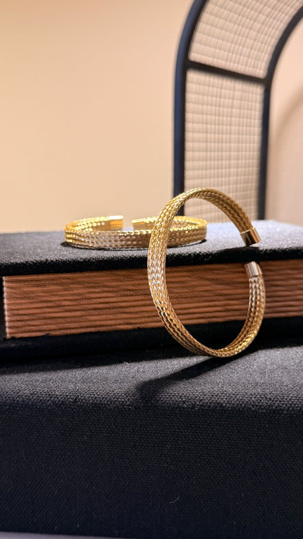 Pulsera trenza delagada