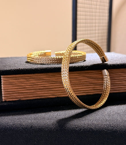 Pulsera trenza delagada