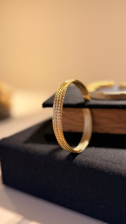 Pulsera trenza delagada