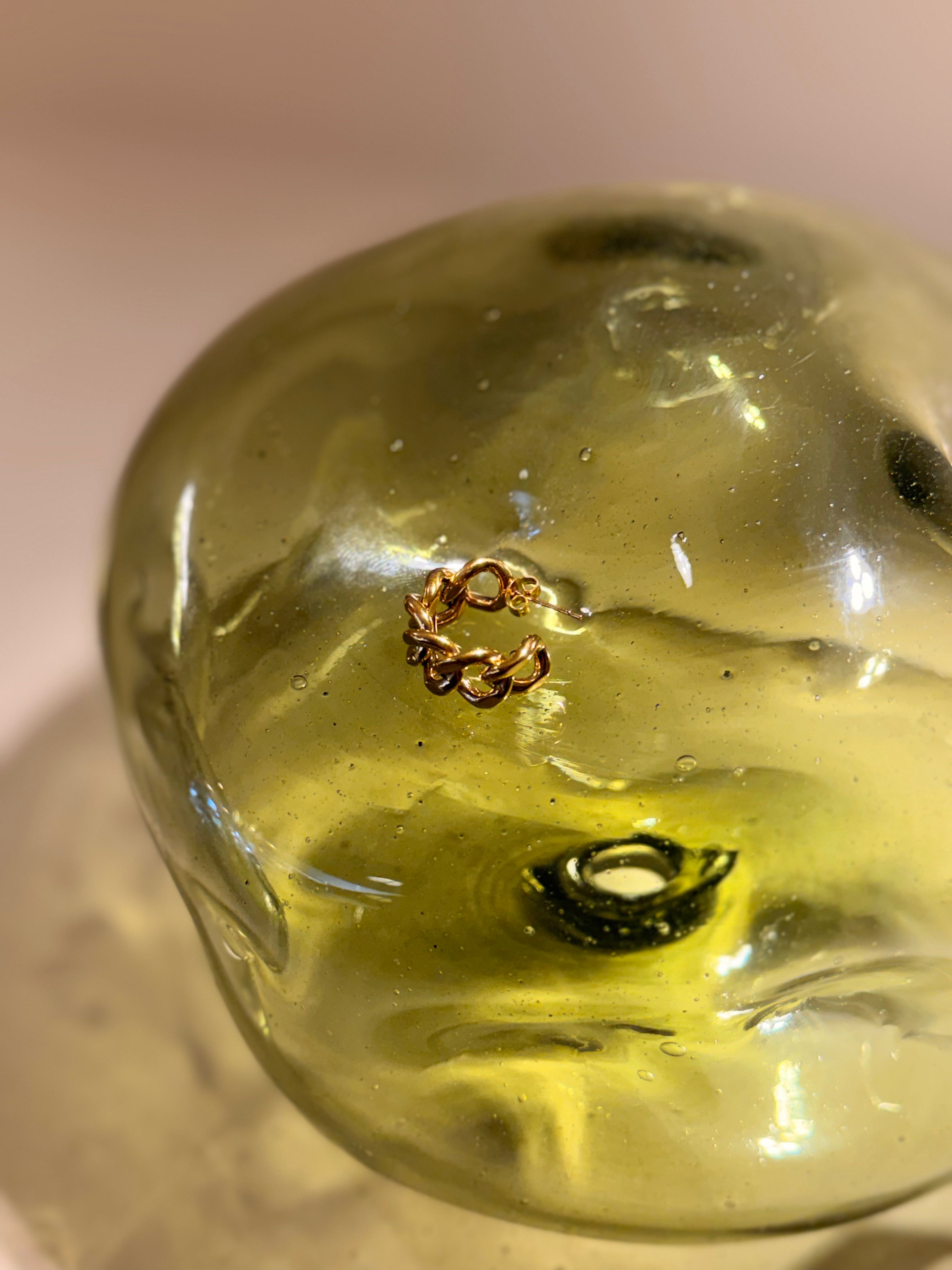 Aretes dalia dorados