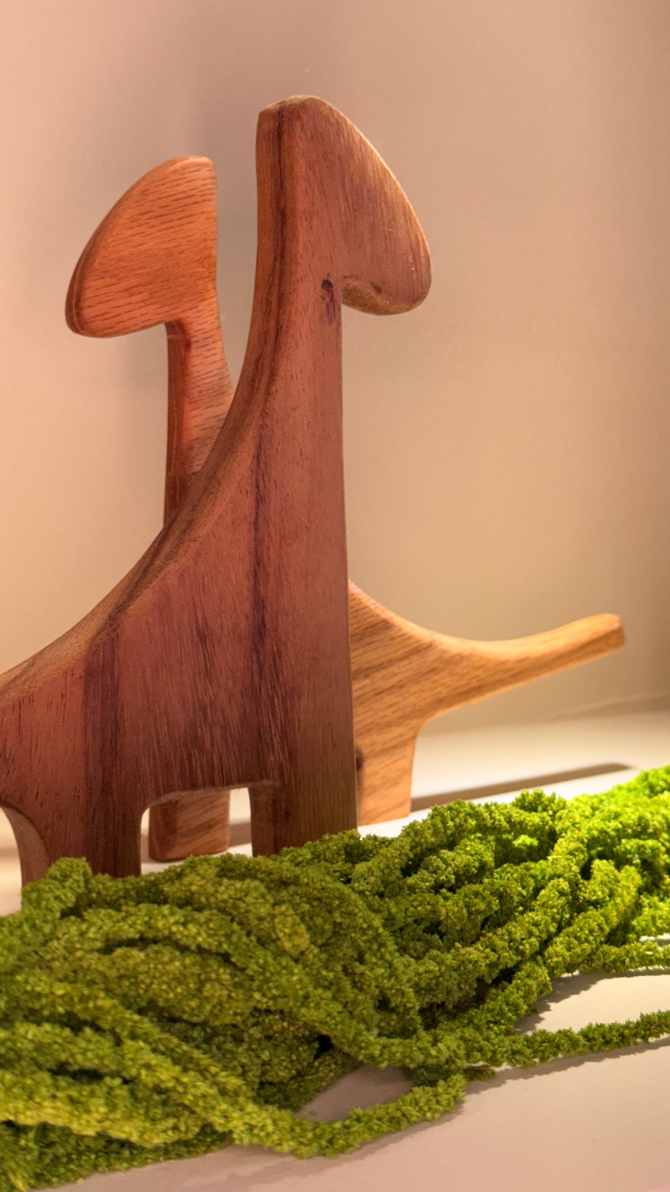 Dinosaurios de Madera (Parota o Encino)