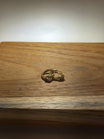 ARETES ARRACADAS NUDO